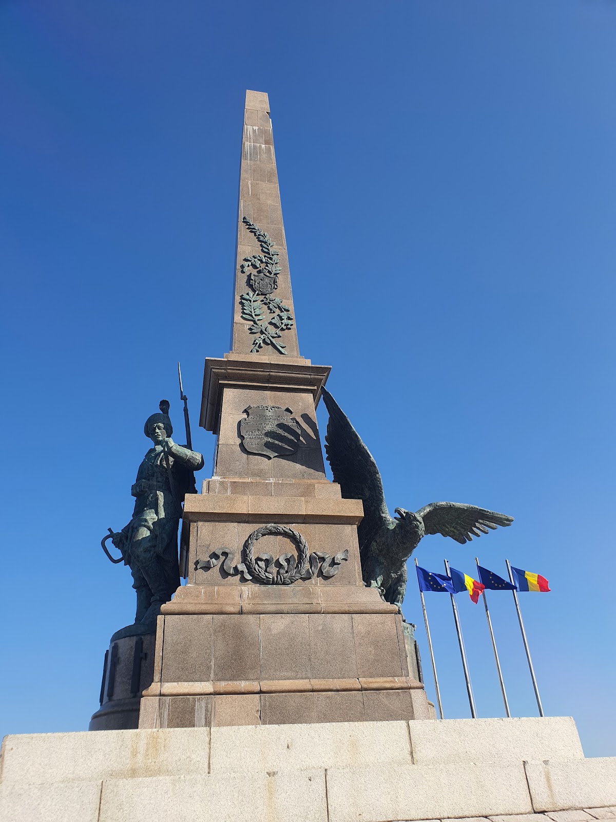 Monumentul Independentei - foto 1