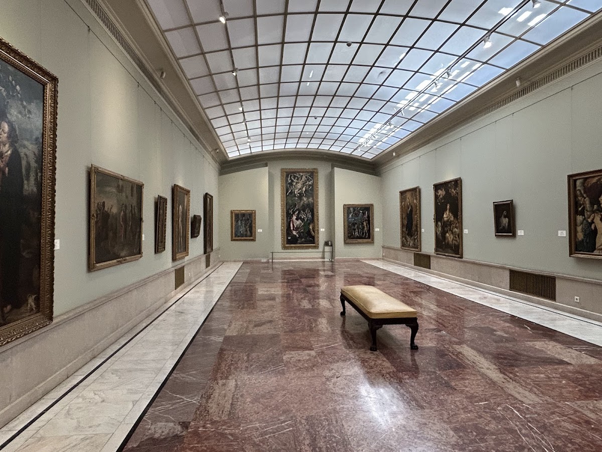 Muzeul National de Arta al Romaniei - foto 3