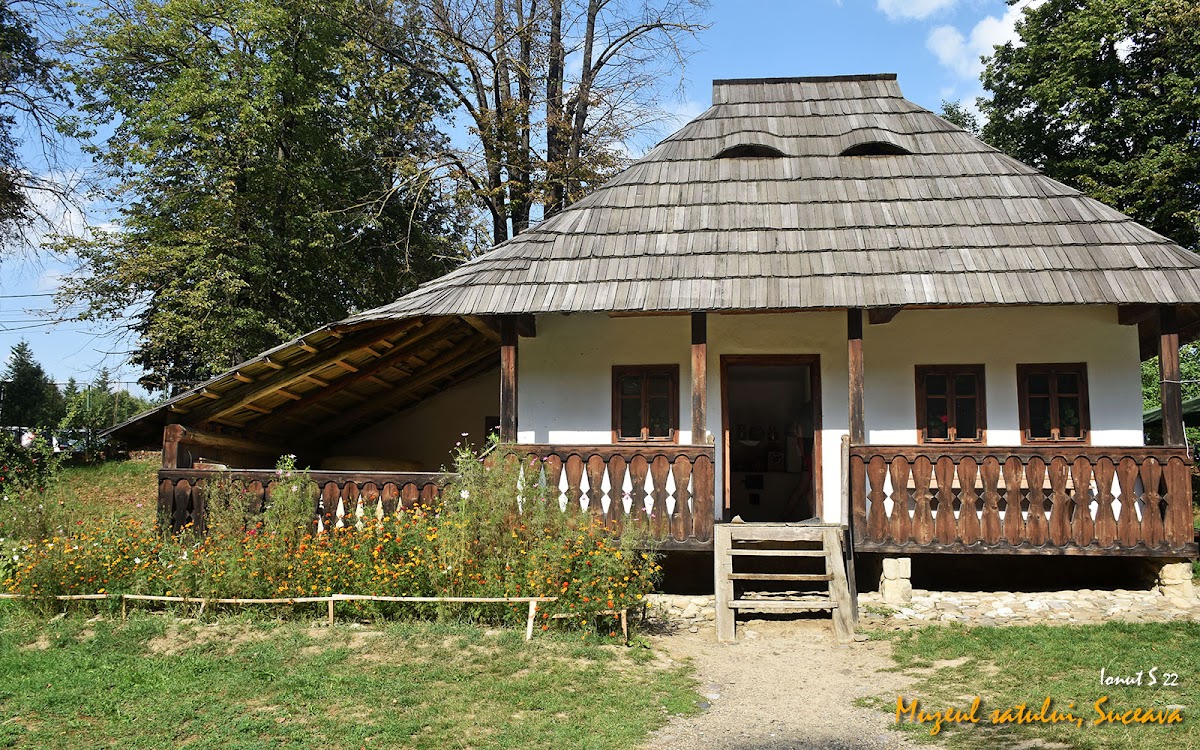 Muzeul Satului Bucovinean