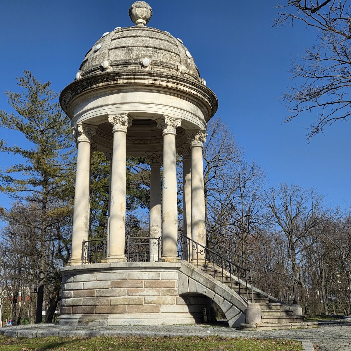 Parque "Nicolae Romanescu"