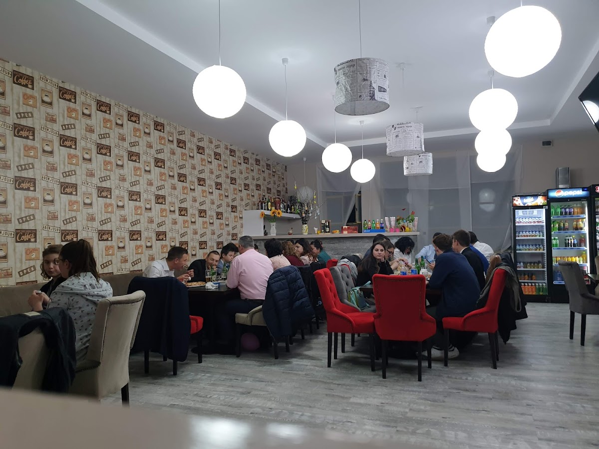 Pizzería La Taverna