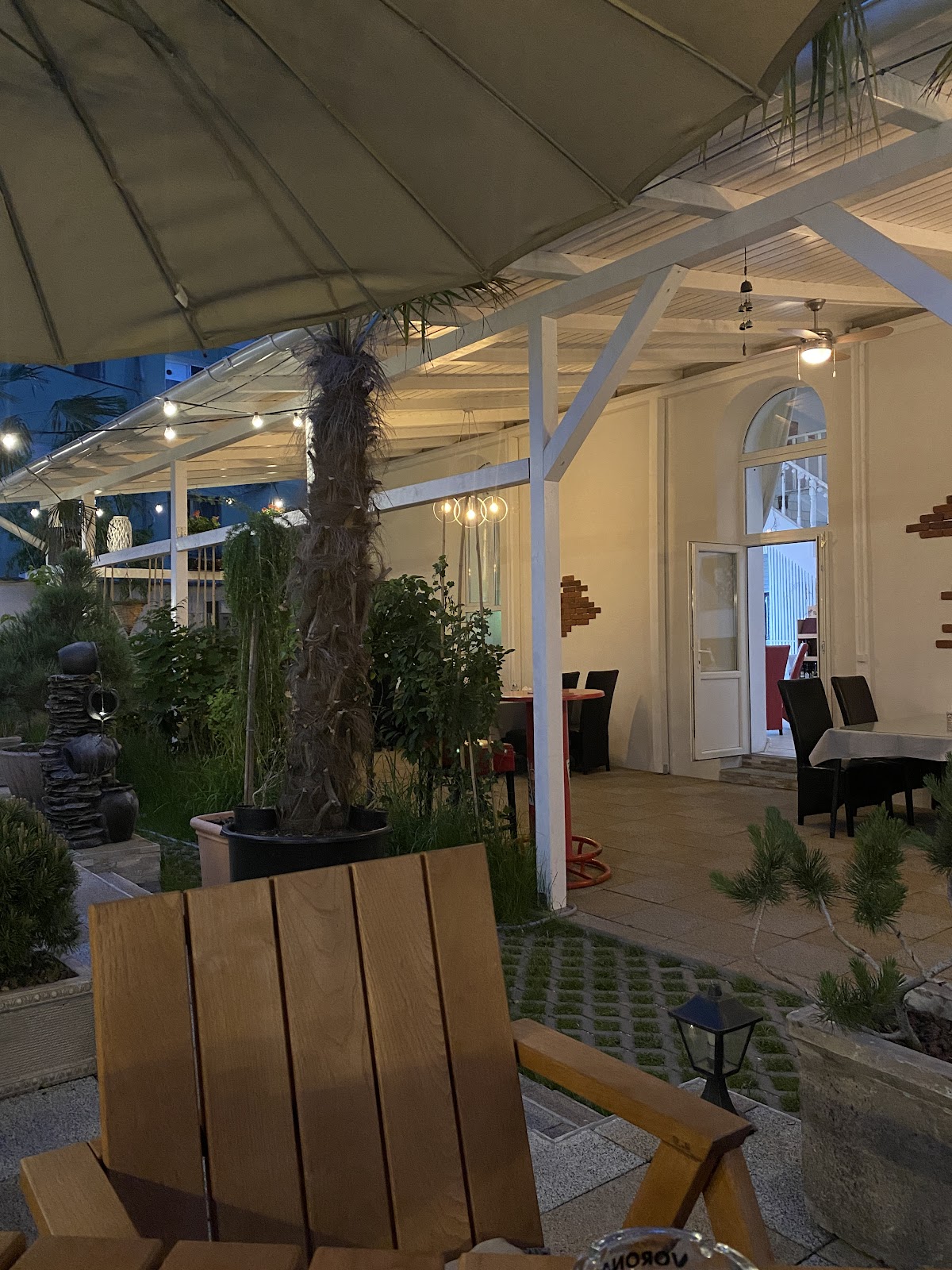 Restaurant Iris