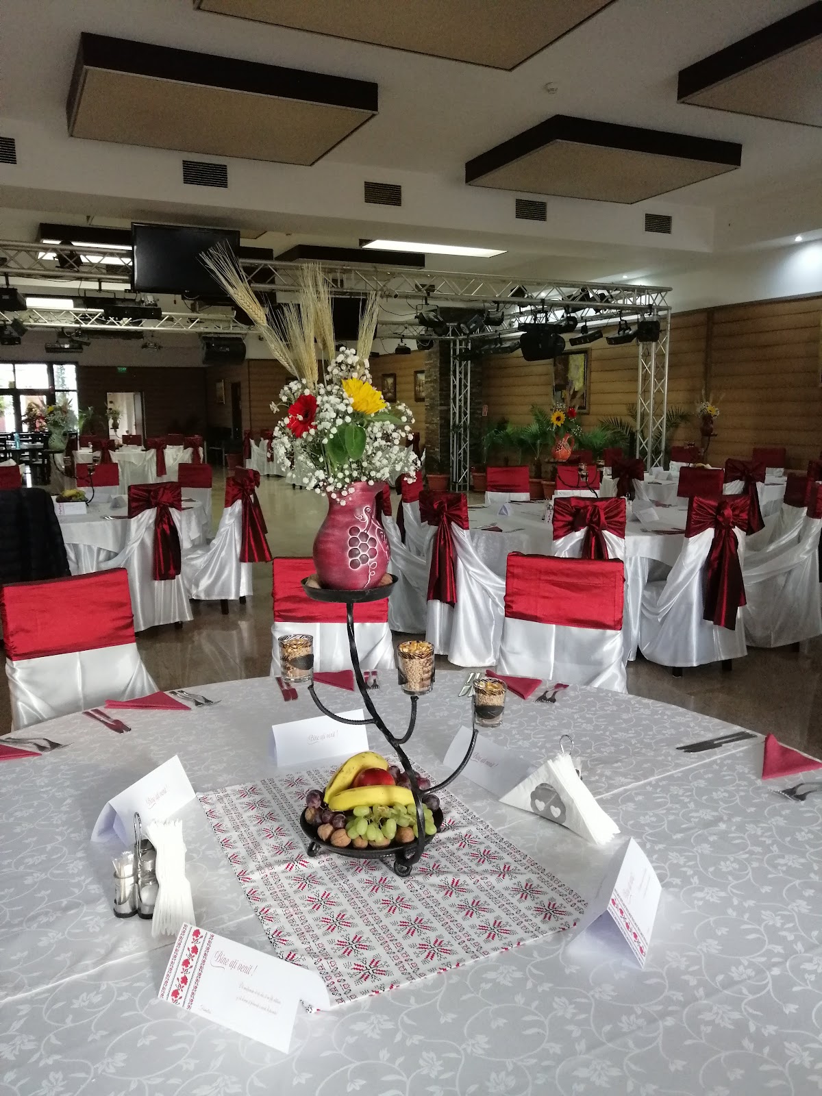 RESTAURANT LA BRAD