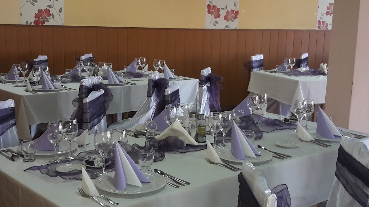Restaurante Mărul Roșu