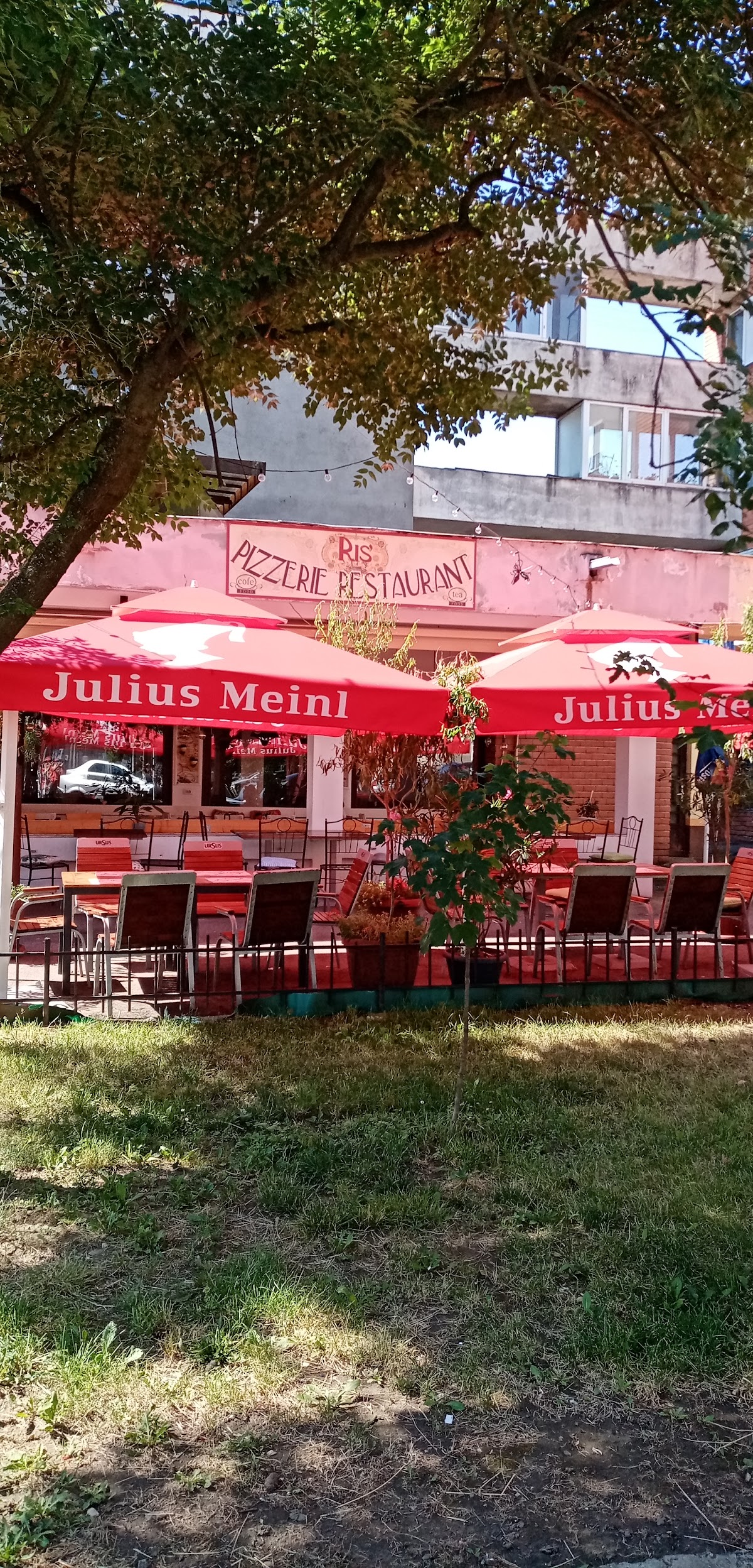 RIS Pizzería y Restaurante