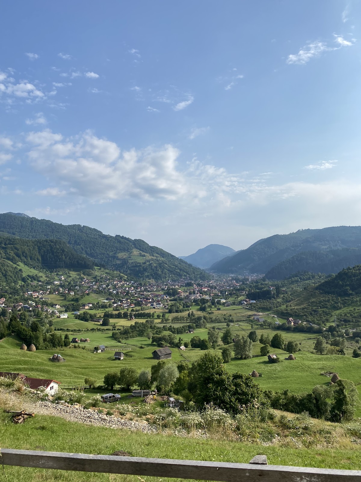 Rucar Glamping Village