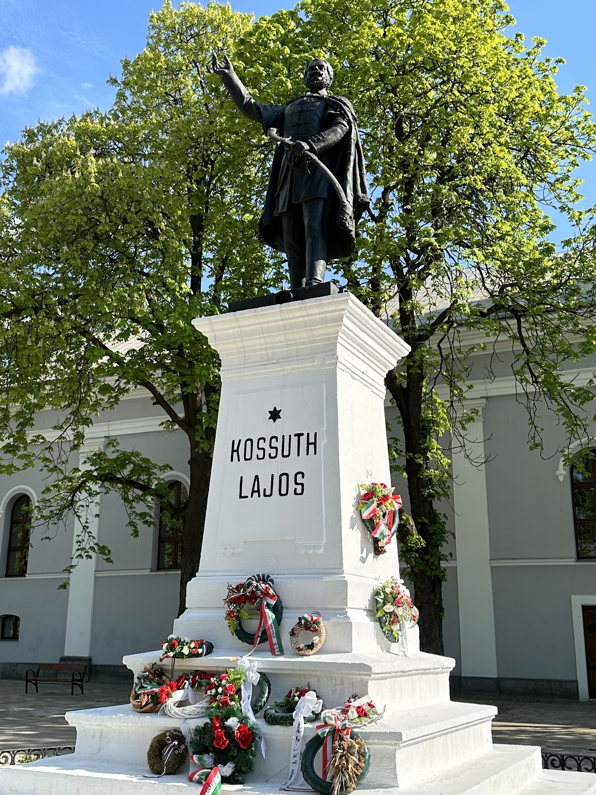 Estatua de Lajos Kossuth