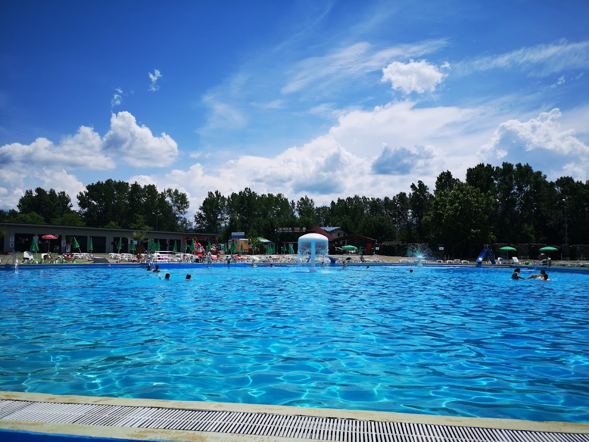 Strand Ostroveni
