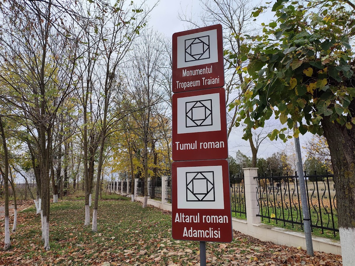 Tropaeum Traiani - foto 3